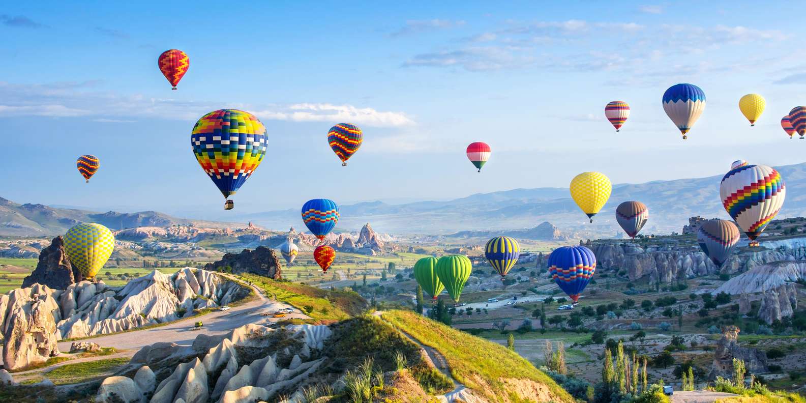 Comfortable Start to Your Day with VIP Transfer Before Balloon Tour
